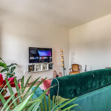 Aweshomeitaly - Park View Apartment Pisa